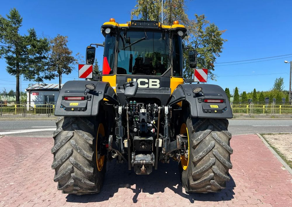 JCB Fastrac 4220 - Traktor: obrázek 4 JCB Fastrac 4220 - Traktor: obrázek 4