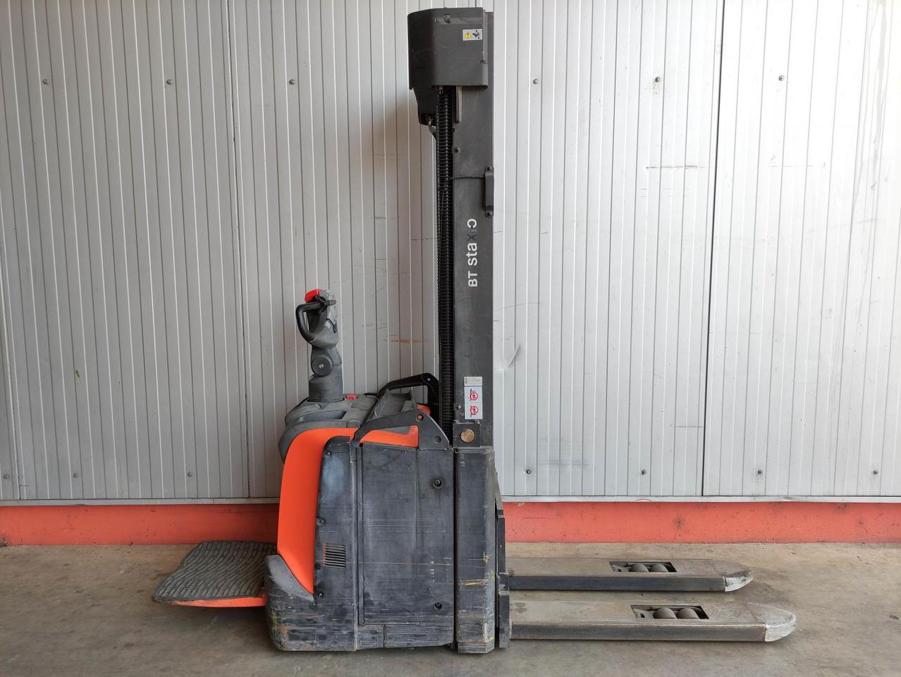 BT SPE140 L - Stohovací vozík: obrázek 2 BT SPE140 L - Stohovací vozík: obrázek 2