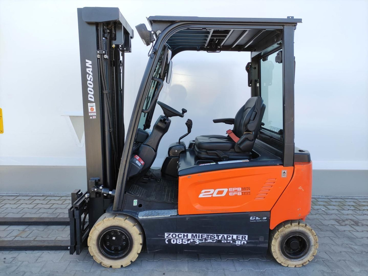 Doosan B20X-7 (Plus) - Elektrický vysokozdvižný vozík: obrázek 1 Doosan B20X-7 (Plus) - Elektrický vysokozdvižný vozík: obrázek 1