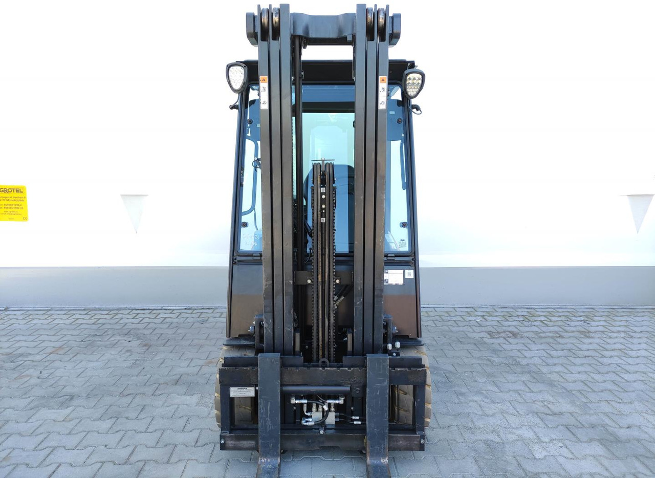 Doosan B20X-7 (Plus) - Elektrický vysokozdvižný vozík: obrázek 3 Doosan B20X-7 (Plus) - Elektrický vysokozdvižný vozík: obrázek 3