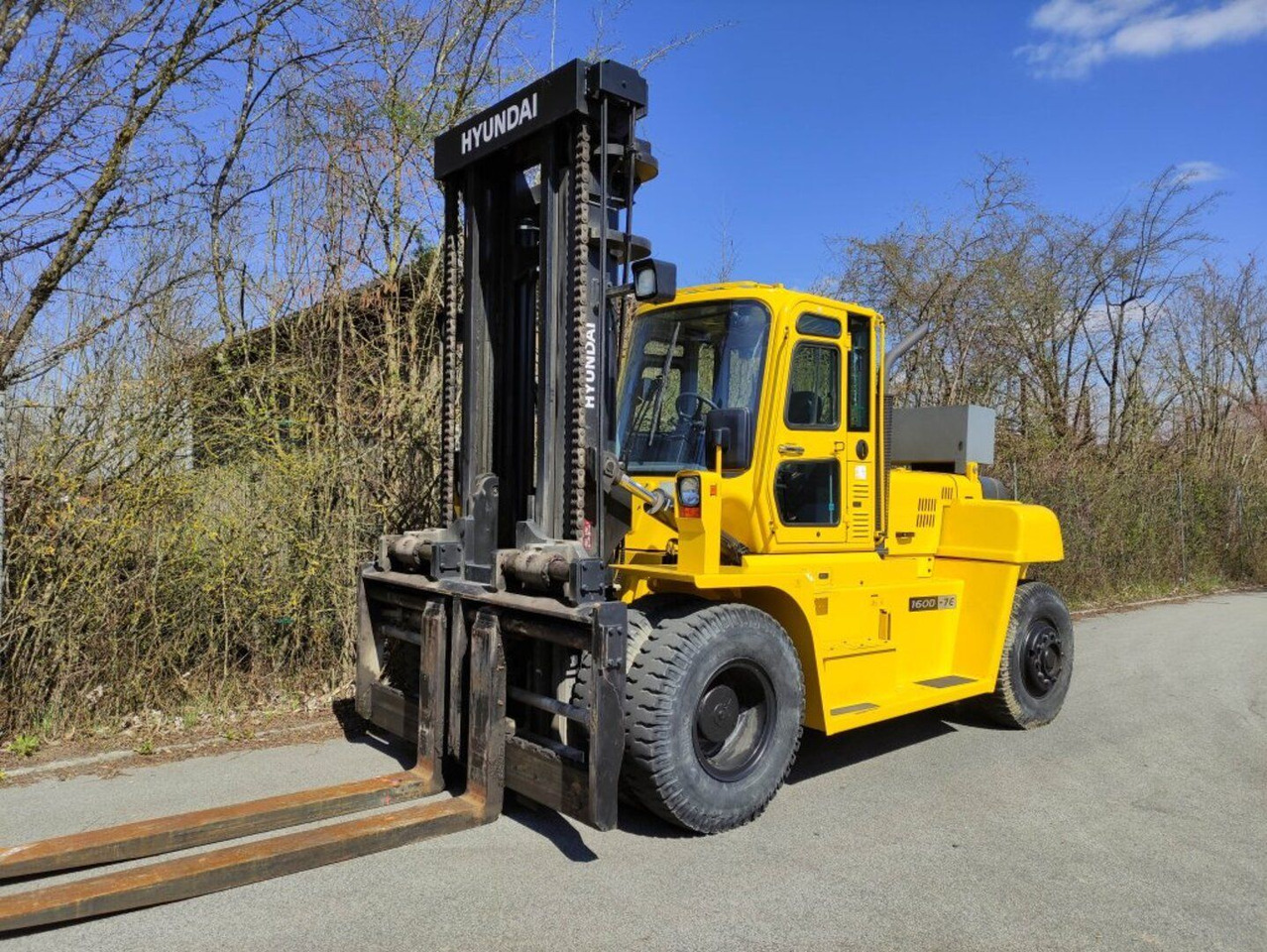 Hyundai 160D-7E - Kontejnerový manipulátor: obrázek 5 Hyundai 160D-7E - Kontejnerový manipulátor: obrázek 5