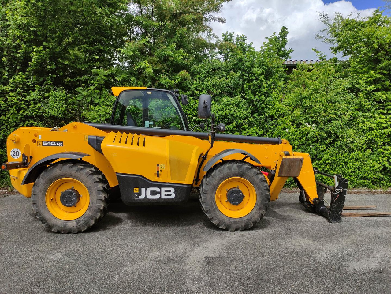 JCB 540V140 Hi Viz - Teleskopický manipulátor: obrázek 2 JCB 540V140 Hi Viz - Teleskopický manipulátor: obrázek 2