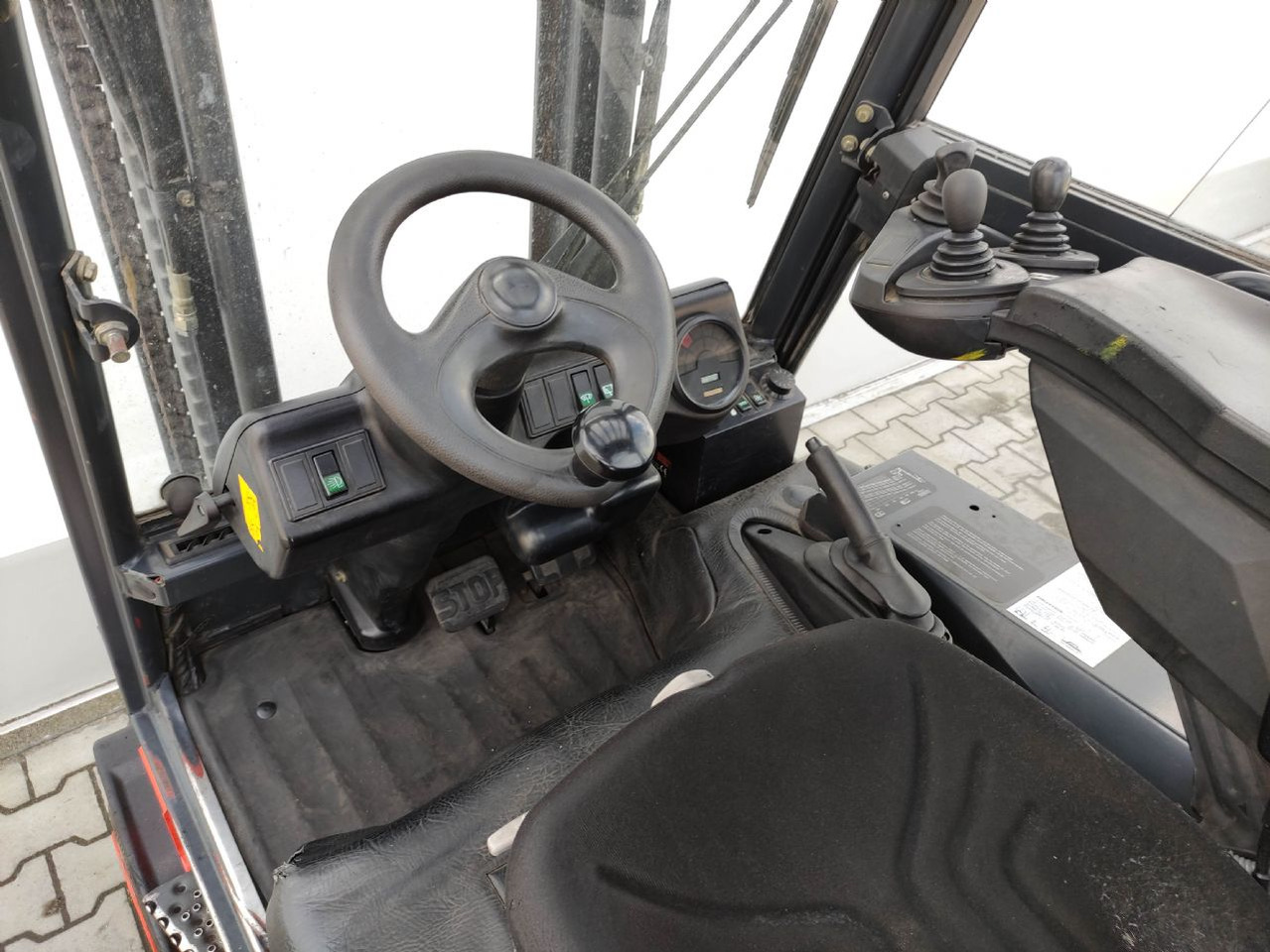 Linde E20-335 - Elektrický vysokozdvižný vozík: obrázek 5 Linde E20-335 - Elektrický vysokozdvižný vozík: obrázek 5