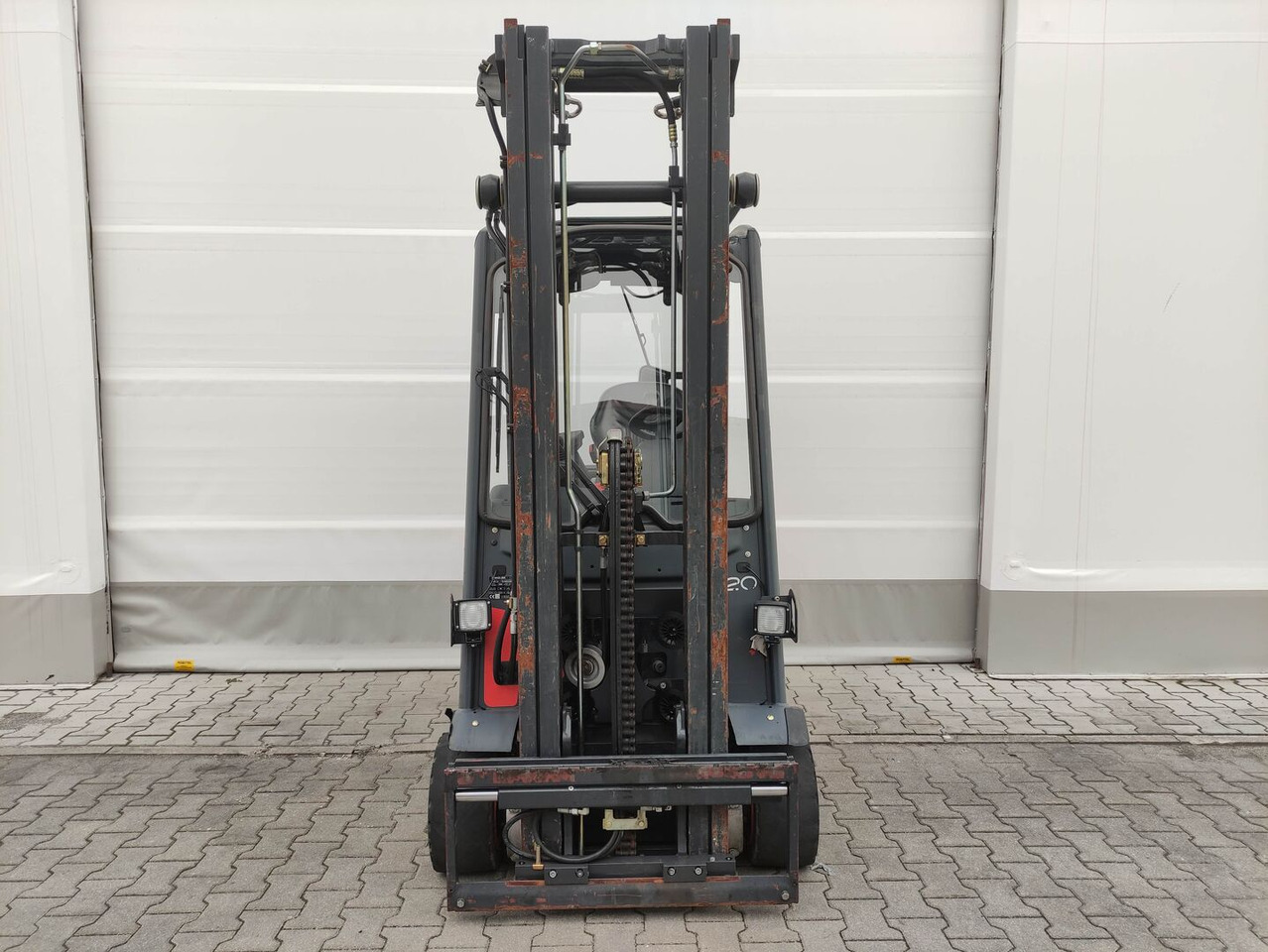 Linde E20PH-01-386 - Elektrický vysokozdvižný vozík: obrázek 3 Linde E20PH-01-386 - Elektrický vysokozdvižný vozík: obrázek 3