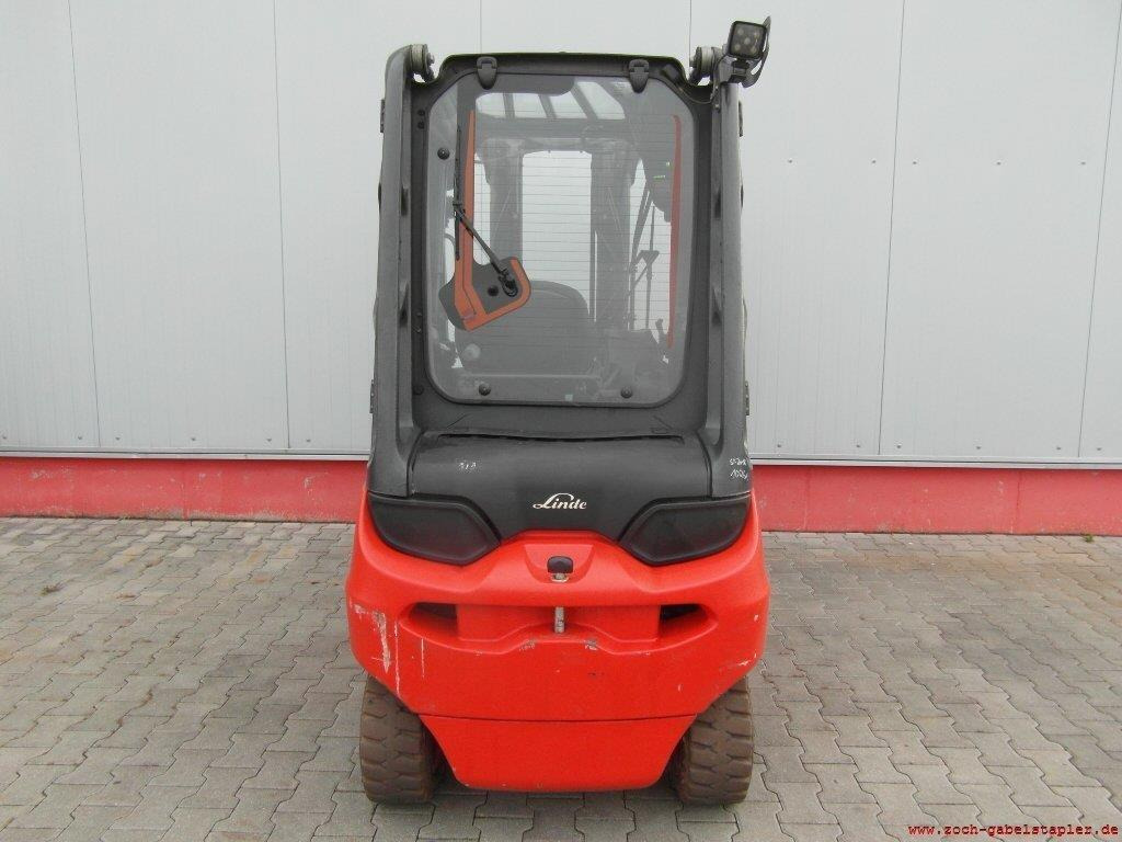 Linde E30-01-387 - Elektrický vysokozdvižný vozík: obrázek 4 Linde E30-01-387 - Elektrický vysokozdvižný vozík: obrázek 4