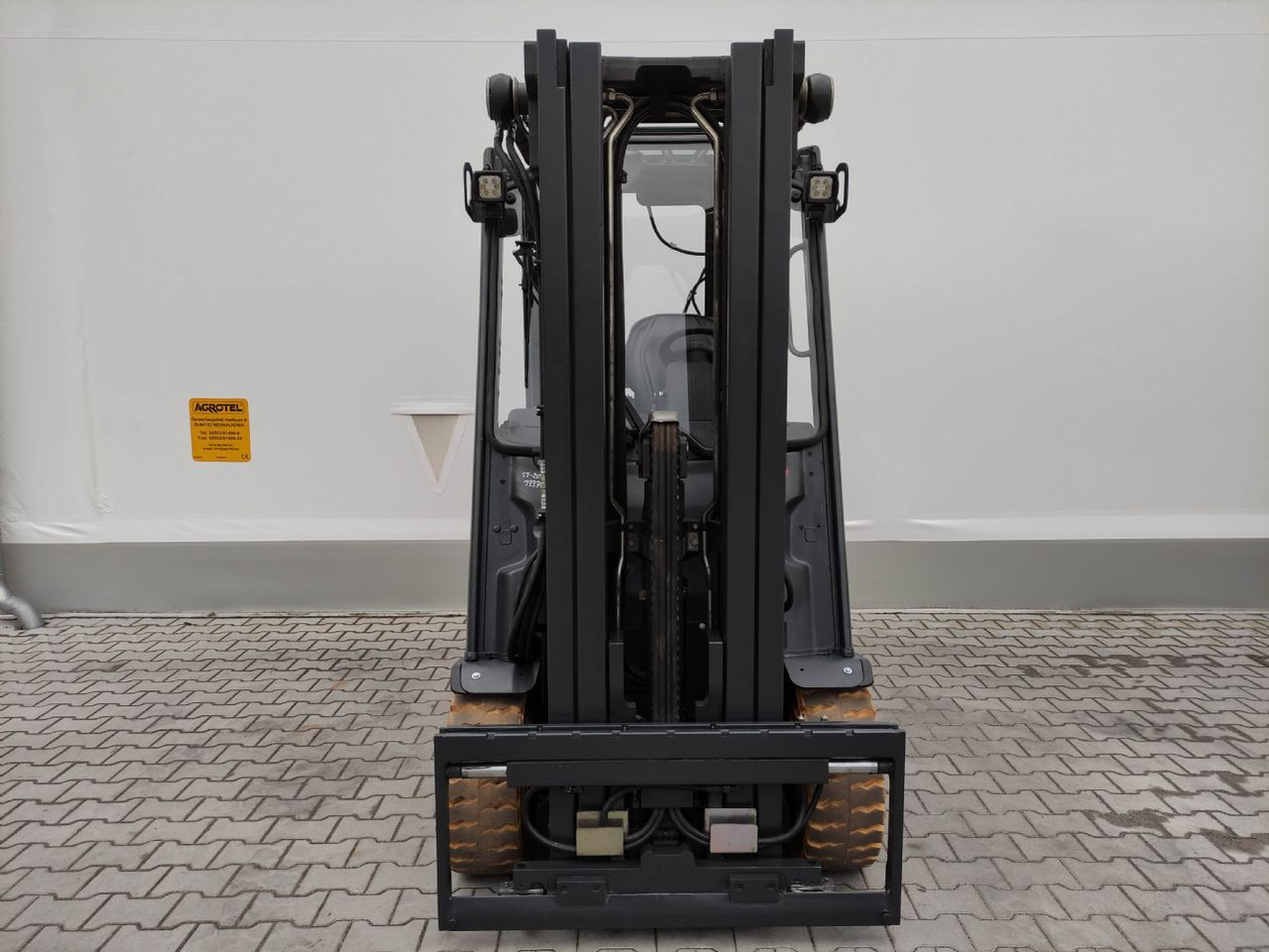 Linde E30HL-01/600-387 (M) - Elektrický vysokozdvižný vozík: obrázek 3 Linde E30HL-01/600-387 (M) - Elektrický vysokozdvižný vozík: obrázek 3