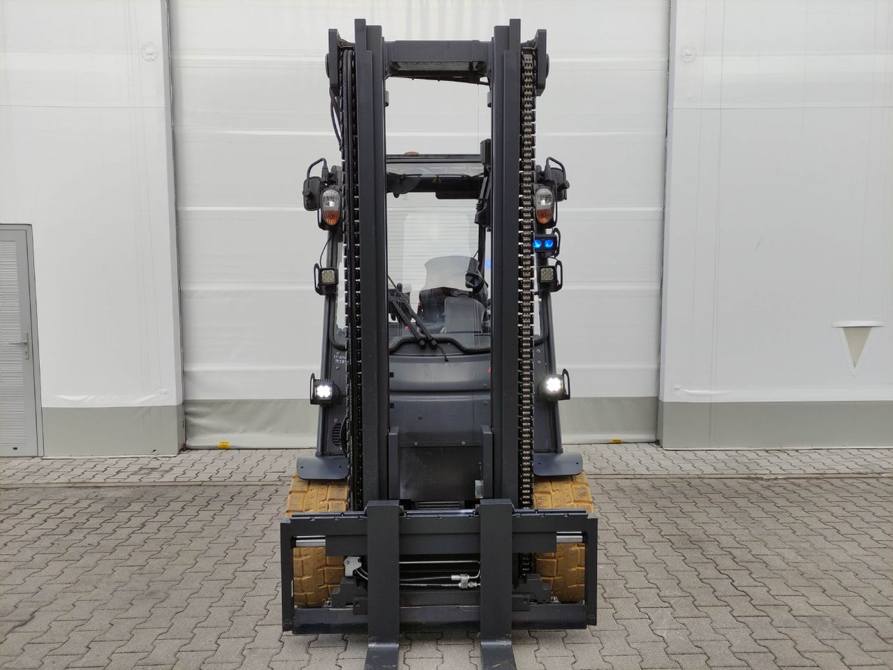 Linde E50HL-01-388 - Elektrický vysokozdvižný vozík: obrázek 3 Linde E50HL-01-388 - Elektrický vysokozdvižný vozík: obrázek 3