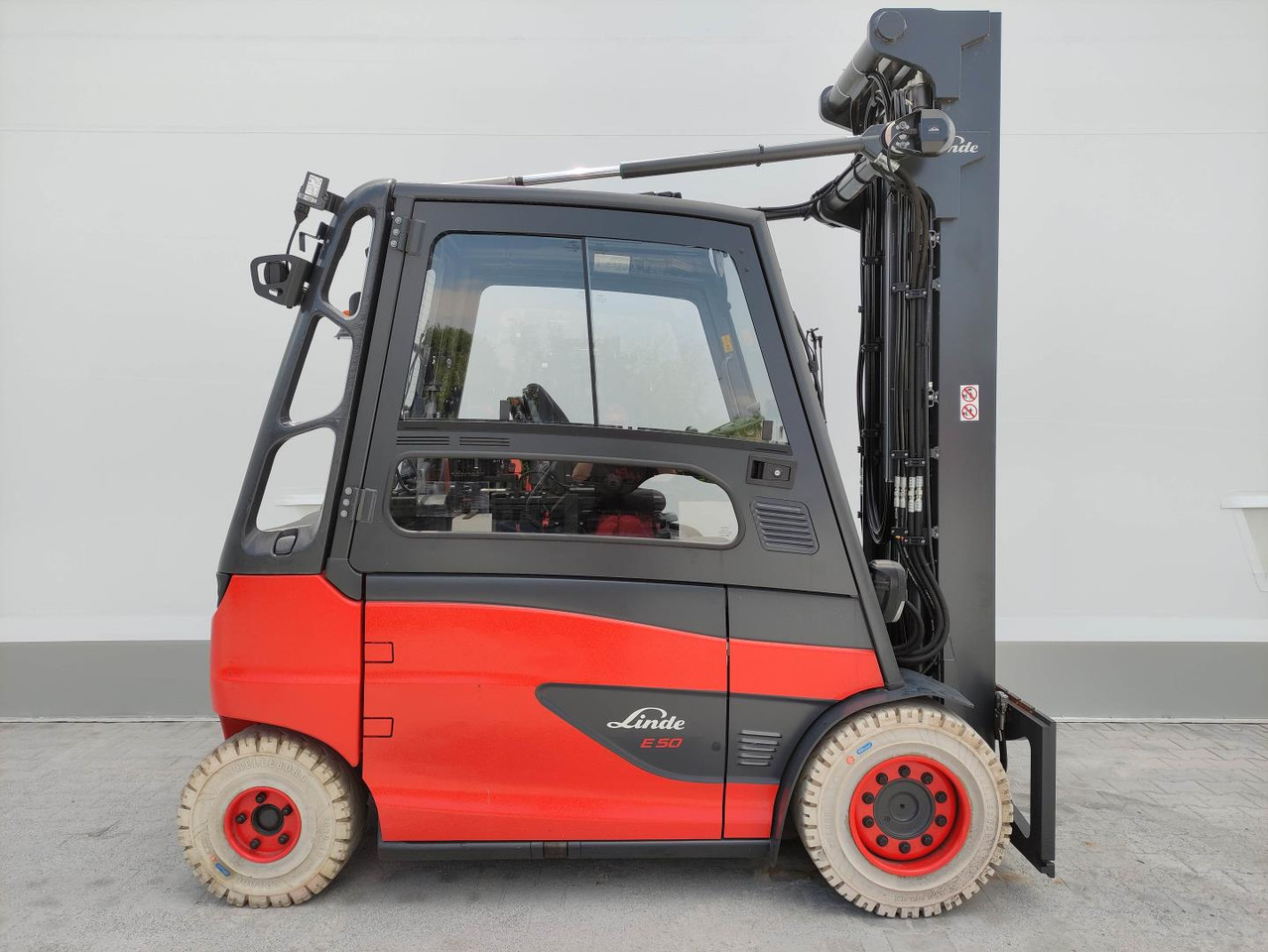 Linde E50HL-388 - Elektrický vysokozdvižný vozík: obrázek 2 Linde E50HL-388 - Elektrický vysokozdvižný vozík: obrázek 2
