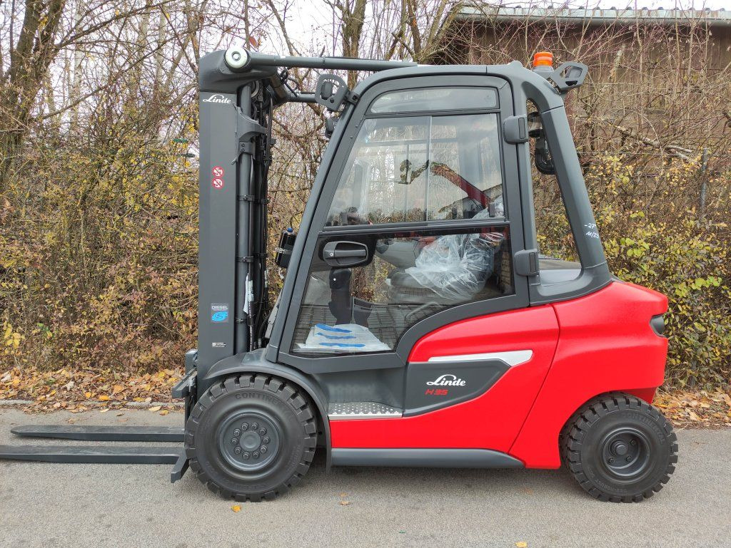 Linde H35D-01-120 - Dieselový vysokozdvižný vozík: obrázek 1 Linde H35D-01-120 - Dieselový vysokozdvižný vozík: obrázek 1