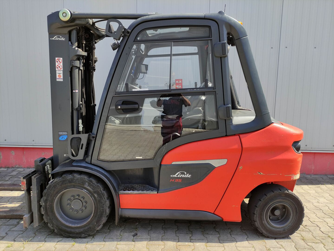 Linde H35D-01-1202 - Dieselový vysokozdvižný vozík: obrázek 1 Linde H35D-01-1202 - Dieselový vysokozdvižný vozík: obrázek 1