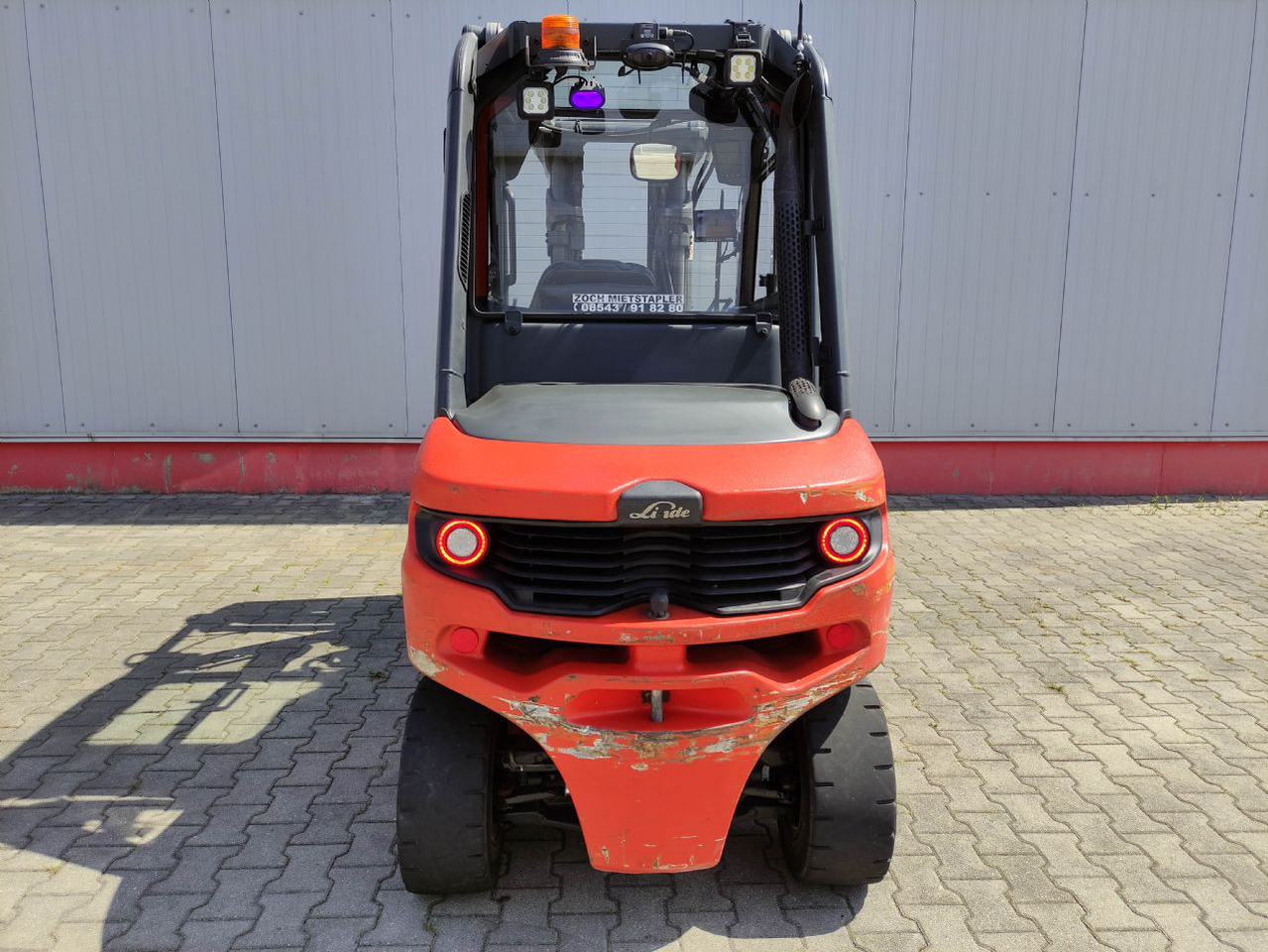 Linde H35D-01-1202 - Dieselový vysokozdvižný vozík: obrázek 4 Linde H35D-01-1202 - Dieselový vysokozdvižný vozík: obrázek 4
