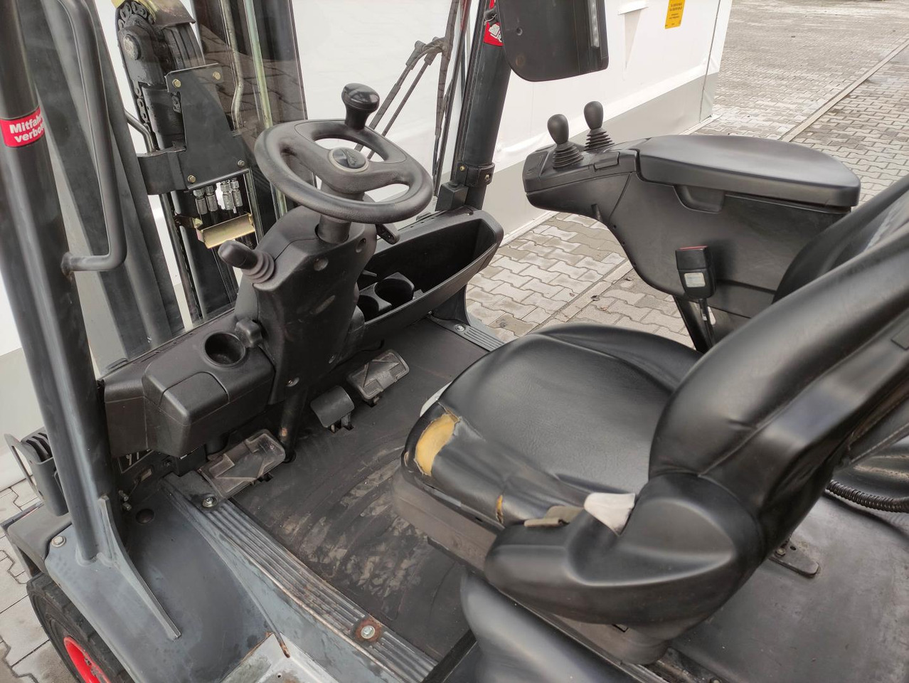 Linde H35D-02-393-EVO - Dieselový vysokozdvižný vozík: obrázek 5 Linde H35D-02-393-EVO - Dieselový vysokozdvižný vozík: obrázek 5