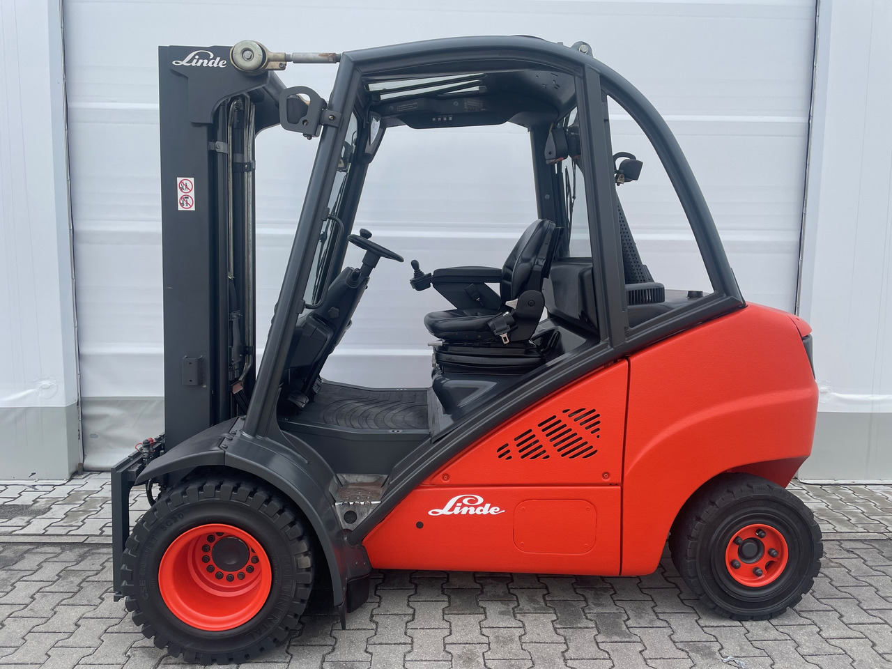 Dieselový vysokozdvižný vozík Linde H35D-393: obrázek 1