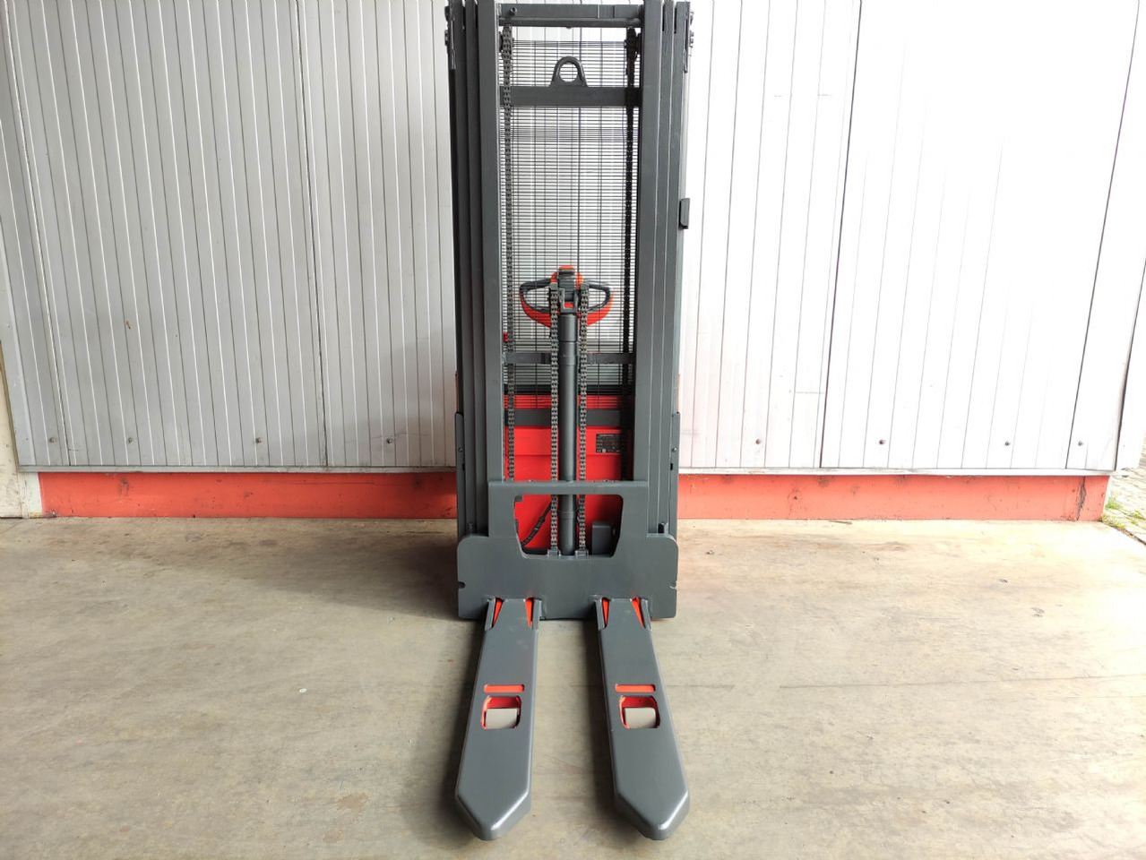 Linde L16-1173 (LACK NEU) - Stohovací vozík: obrázek 3 Linde L16-1173 (LACK NEU) - Stohovací vozík: obrázek 3