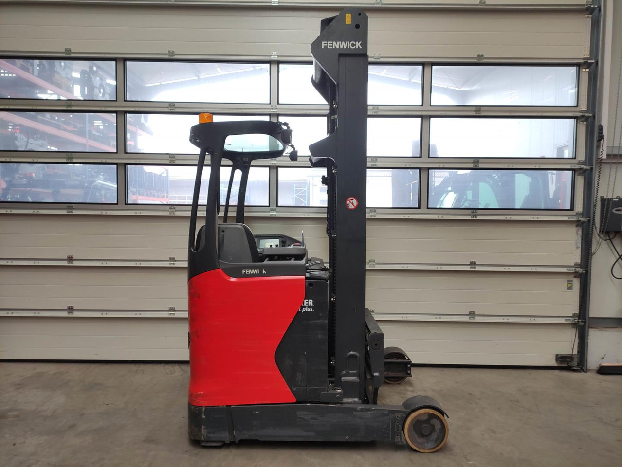 Linde R14-01-1120 - Retrak: obrázek 2 Linde R14-01-1120 - Retrak: obrázek 2