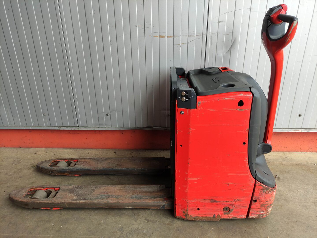 Linde T16L-1152 - Paletový vozík: obrázek 1 Linde T16L-1152 - Paletový vozík: obrázek 1
