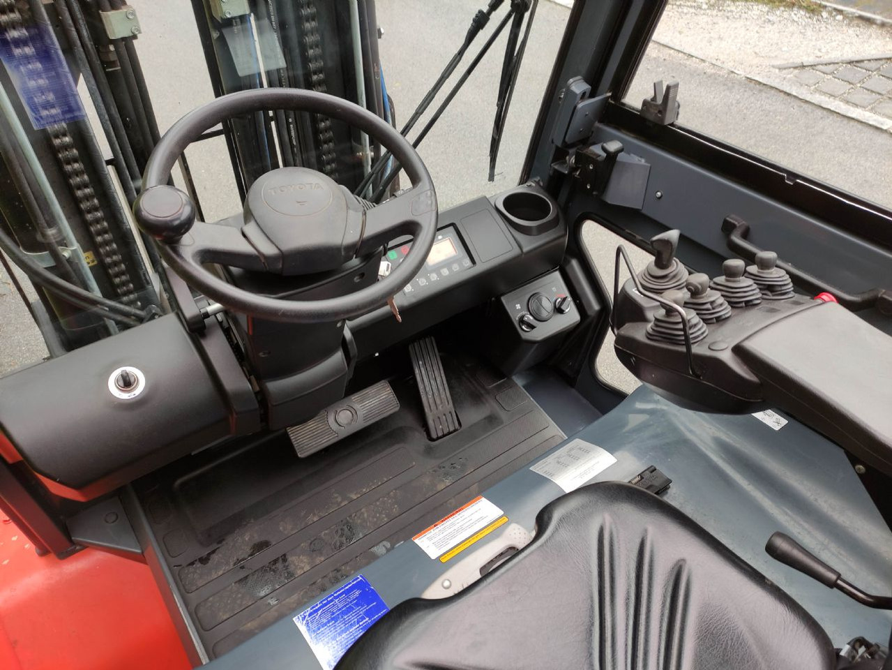 Toyota 8FBMT50 - Elektrický vysokozdvižný vozík: obrázek 5 Toyota 8FBMT50 - Elektrický vysokozdvižný vozík: obrázek 5