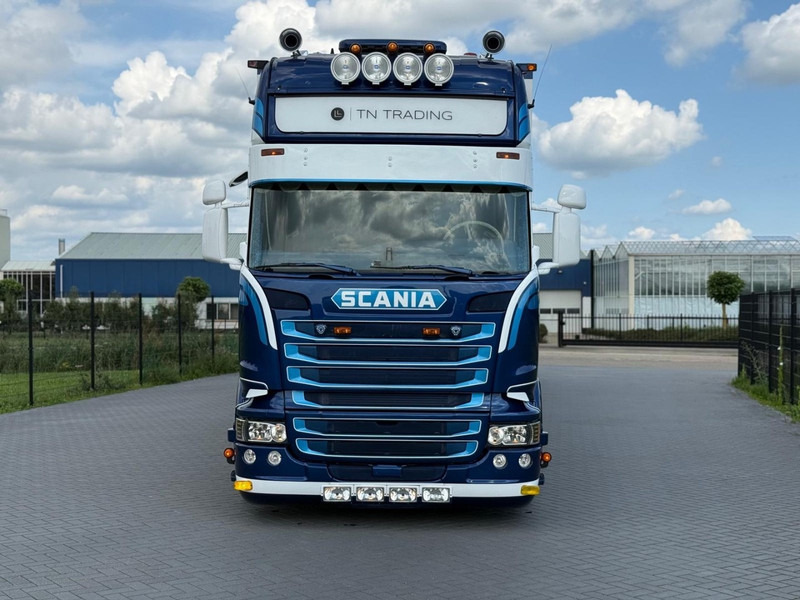 Scania R450 SHOW COMBI, SPECIAL INTERIOR, LIKE NEW, LOW MILEAGE. - Skříňový nákladní auto: obrázek 3 Scania R450 SHOW COMBI, SPECIAL INTERIOR, LIKE NEW, LOW MILEAGE. - Skříňový nákladní auto: obrázek 3