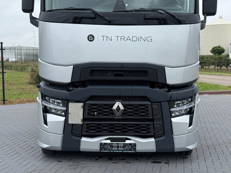 Renault T520 HIGH EVOLUTION, PTO PREP, DYN. STEERING, VOLLUCHT, 3.20WB, ALCOA, RETARDER, PARK COOL. - Tahač: obrázek 3 Renault T520 HIGH EVOLUTION, PTO PREP, DYN. STEERING, VOLLUCHT, 3.20WB, ALCOA, RETARDER, PARK COOL. - Tahač: obrázek 3