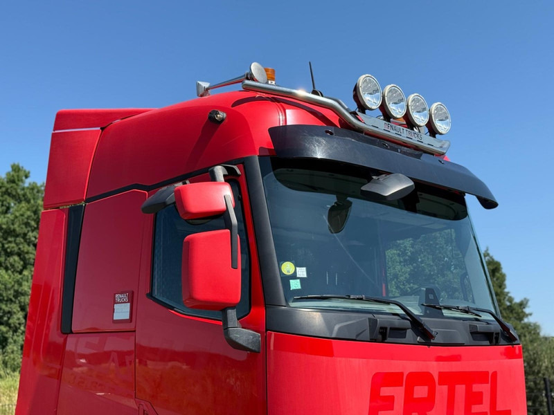 Renault T520 HIGH FULL SPOILER, STEEL/AIR, 2 TANKS, 2 BEDS, FRIGO - Tahač: obrázek 3 Renault T520 HIGH FULL SPOILER, STEEL/AIR, 2 TANKS, 2 BEDS, FRIGO - Tahač: obrázek 3