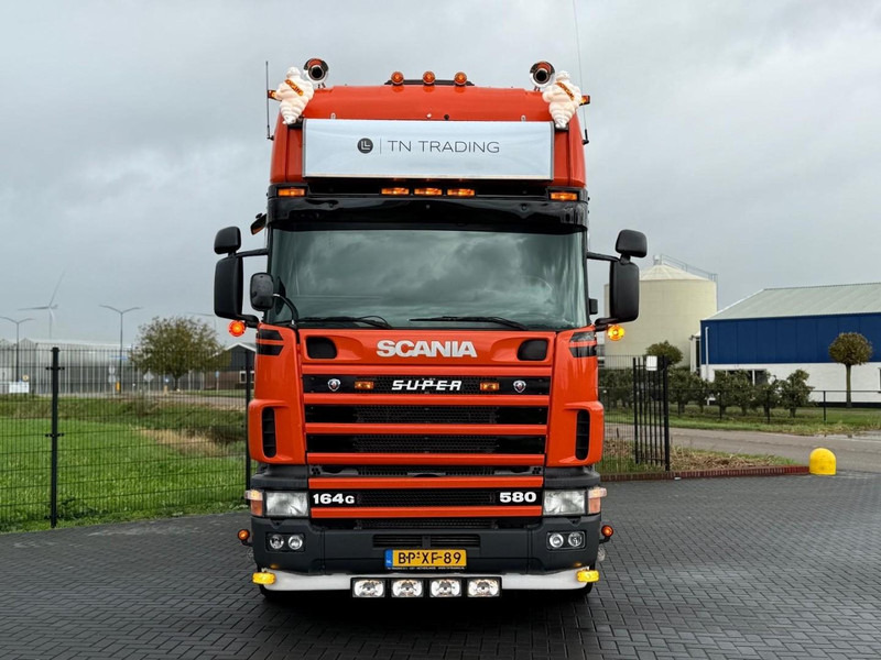 Scania R 164 GA 6X2/4 NA 580 SHOW TRUCK, GESTUURDE VOORLOPER, COMPLEET, TOP. - Tahač: obrázek 3 Scania R 164 GA 6X2/4 NA 580 SHOW TRUCK, GESTUURDE VOORLOPER, COMPLEET, TOP. - Tahač: obrázek 3
