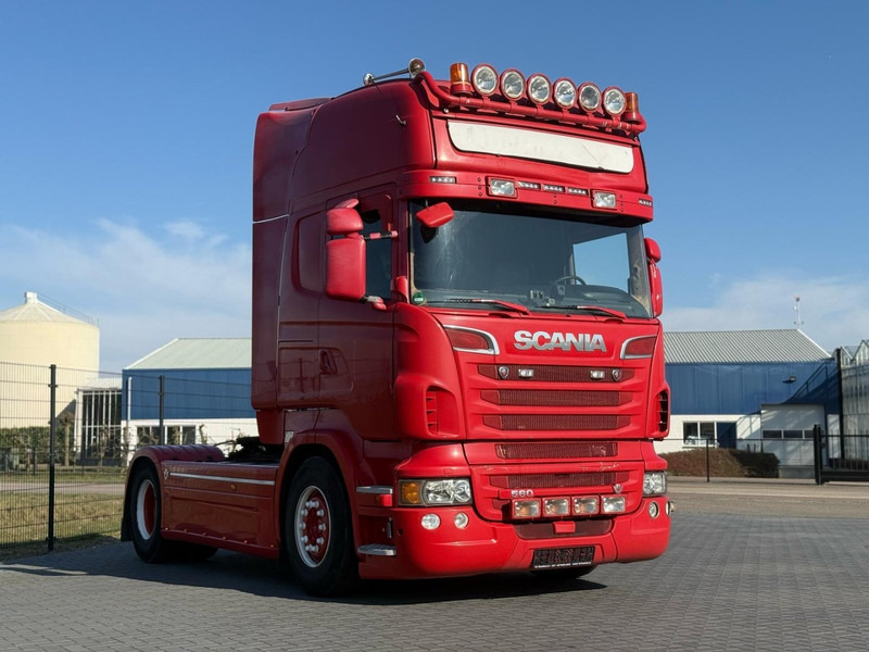 Scania R560 V8 RETARDER, FULL SPOILER, STEEL/AIR, LEATHER, 2 TANKS. - Tahač: obrázek 1 Scania R560 V8 RETARDER, FULL SPOILER, STEEL/AIR, LEATHER, 2 TANKS. - Tahač: obrázek 1
