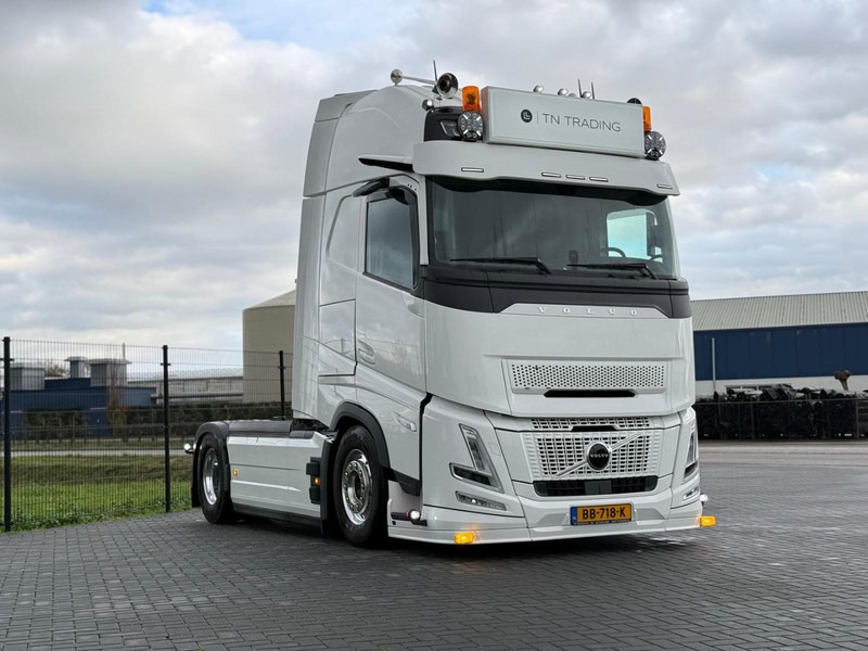 Volvo FH 13.460XL NEW, FULL AIR, ALCOA, HYDRAULIC, XL, SHOW, FULL. - Tahač: obrázek 1 Volvo FH 13.460XL NEW, FULL AIR, ALCOA, HYDRAULIC, XL, SHOW, FULL. - Tahač: obrázek 1