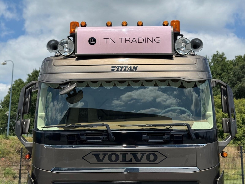 Volvo FH 13.500 SHOW TRUCK, FULL AIR, INTERIOR, TOP, HYDRAULIC. - Tahač: obrázek 4 Volvo FH 13.500 SHOW TRUCK, FULL AIR, INTERIOR, TOP, HYDRAULIC. - Tahač: obrázek 4