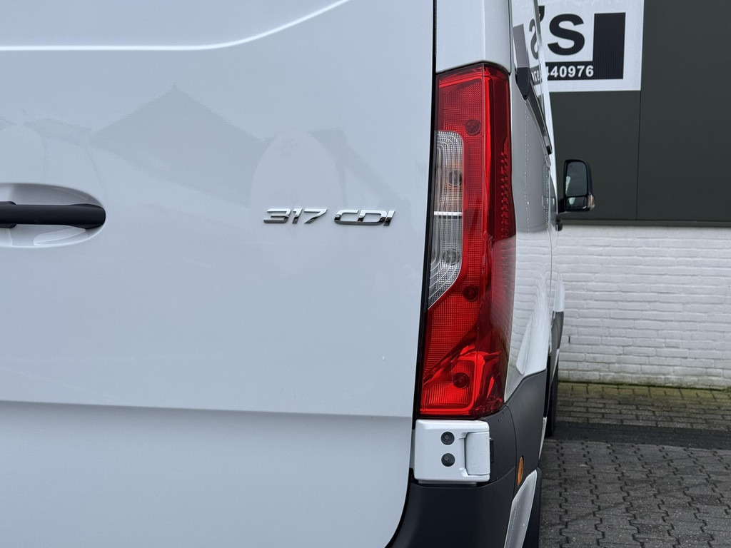 Furgon Mercedes-Benz Sprinter-317 1.9 CDI L2 9G laadruimte bekleed Leder Camera Clima M-bux media systeem DAB: obrázek 6