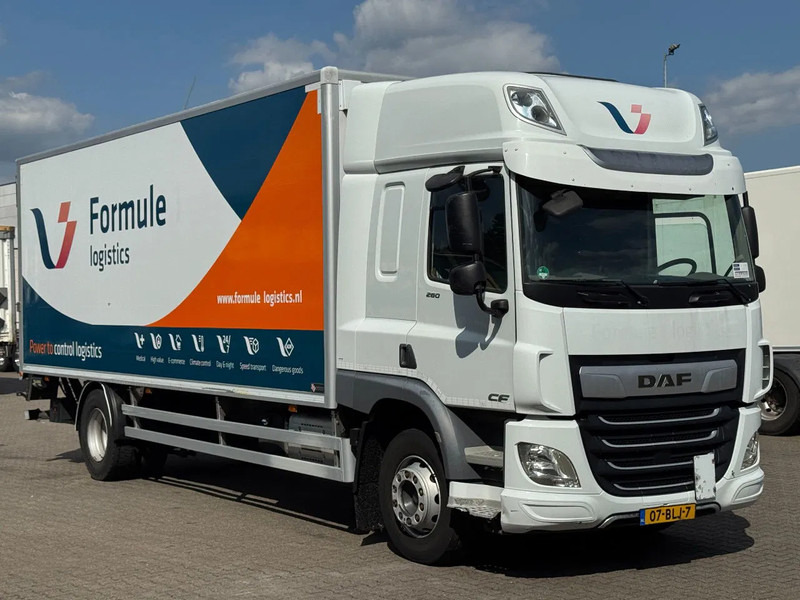 DAF CF 260 4x2 Gesloten Opbouw / Euro 6 / Laadklep / Apk! - Skříňový nákladní auto: obrázek 2 DAF CF 260 4x2 Gesloten Opbouw / Euro 6 / Laadklep / Apk! - Skříňový nákladní auto: obrázek 2