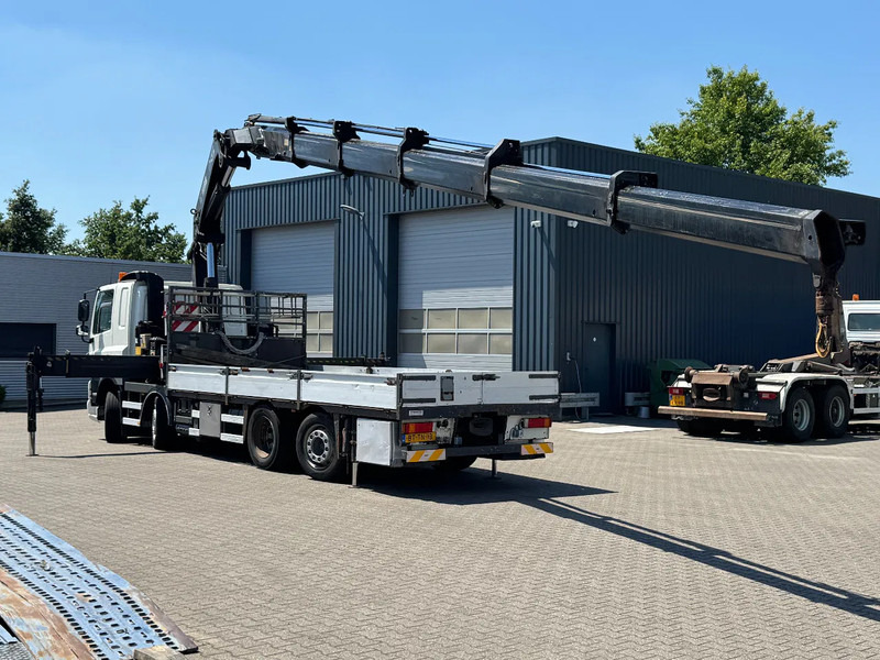 DAF CF 85.360 8x2*6 HIAB 42T/m Crane - Auto s hydraulickou rukou: obrázek 3 DAF CF 85.360 8x2*6 HIAB 42T/m Crane - Auto s hydraulickou rukou: obrázek 3