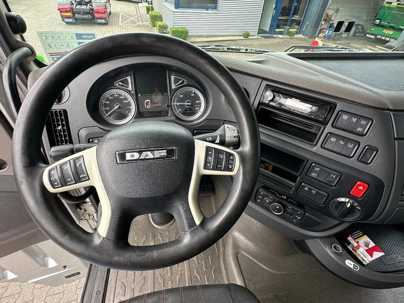 Tahač DAF XF 450 FTG 6X2/4 Super Space Cab / Smart Tacho!: obrázek 16