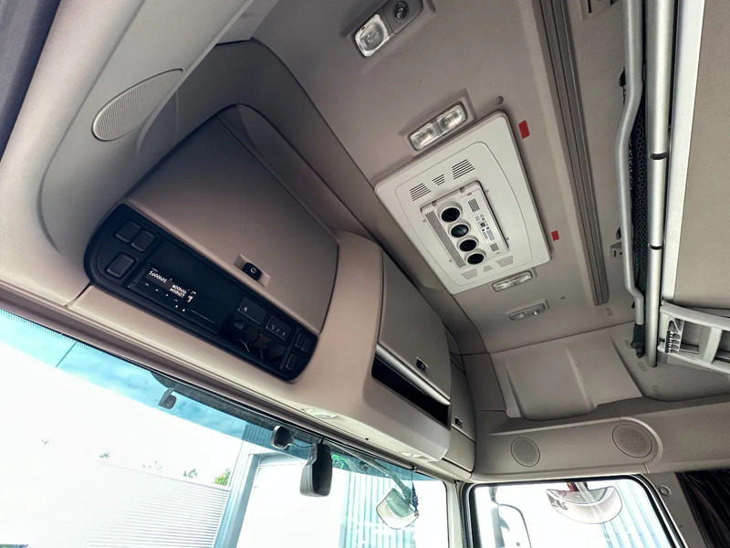 Tahač DAF XF 450 FTG 6X2/4 Super Space Cab / Smart Tacho!: obrázek 15