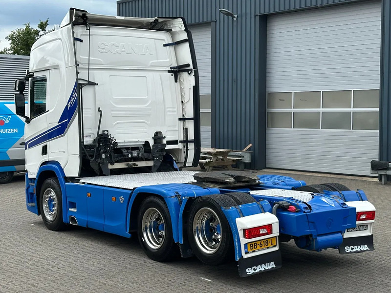 Scania R650 V8 6x2 Boogie / Retarder / Full Air / Hydrauliek / Full Spoiler - Tahač: obrázek 4 Scania R650 V8 6x2 Boogie / Retarder / Full Air / Hydrauliek / Full Spoiler - Tahač: obrázek 4