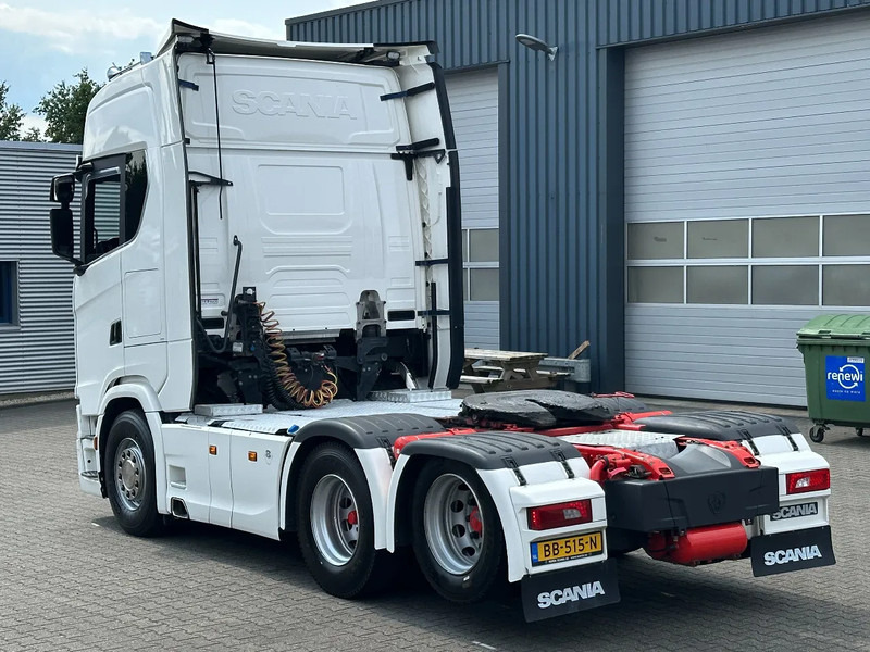 Scania S650 V8 6x2 Boogie / Retarder / 2 Tank / Full Air / Full Spoiler - Tahač: obrázek 4 Scania S650 V8 6x2 Boogie / Retarder / 2 Tank / Full Air / Full Spoiler - Tahač: obrázek 4