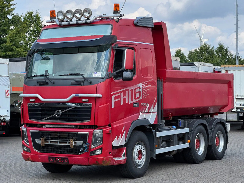 Volvo FH 16.700 6x4 Tipper And Tractor Combi / Retarder / Euro 5 - Tahač: obrázek 4 Volvo FH 16.700 6x4 Tipper And Tractor Combi / Retarder / Euro 5 - Tahač: obrázek 4