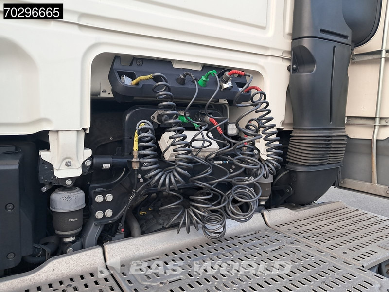 DAF XF 480 4X2 SSC Retarder 2xTanks ACC LED Standklima Euro 6 - Tahač: obrázek 5 DAF XF 480 4X2 SSC Retarder 2xTanks ACC LED Standklima Euro 6 - Tahač: obrázek 5