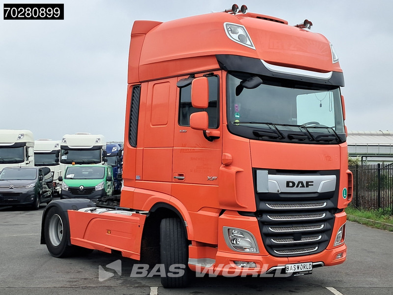 DAF XF 530 4X2 SSC Retarder 2x Tanks Standklima ACC Navi LED - Tahač: obrázek 3 DAF XF 530 4X2 SSC Retarder 2x Tanks Standklima ACC Navi LED - Tahač: obrázek 3