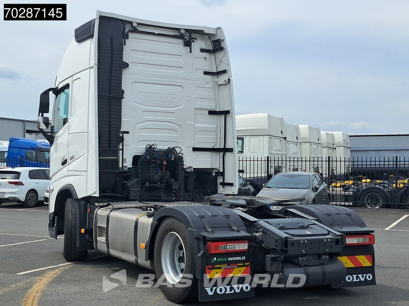 Volvo FH 500 4X2 XL 2x Tanks I-ParkCool Navi ACC Euro 6 - Tahač: obrázek 2 Volvo FH 500 4X2 XL 2x Tanks I-ParkCool Navi ACC Euro 6 - Tahač: obrázek 2