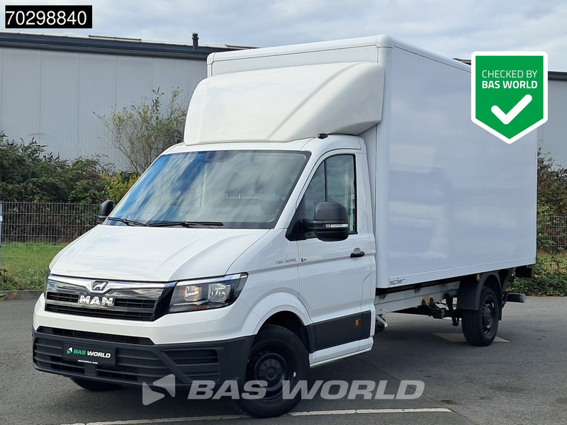 Volkswagen Crafter 140pk Ladebordwand Automatik 140PS Koffer Kamera Tempomat Klima Euro6 20m3 A/C Cruise control - Dodávka skřín: obrázek 1 Volkswagen Crafter 140pk Ladebordwand Automatik 140PS Koffer Kamera Tempomat Klima Euro6 20m3 A/C Cruise control - Dodávka skřín: obrázek 1