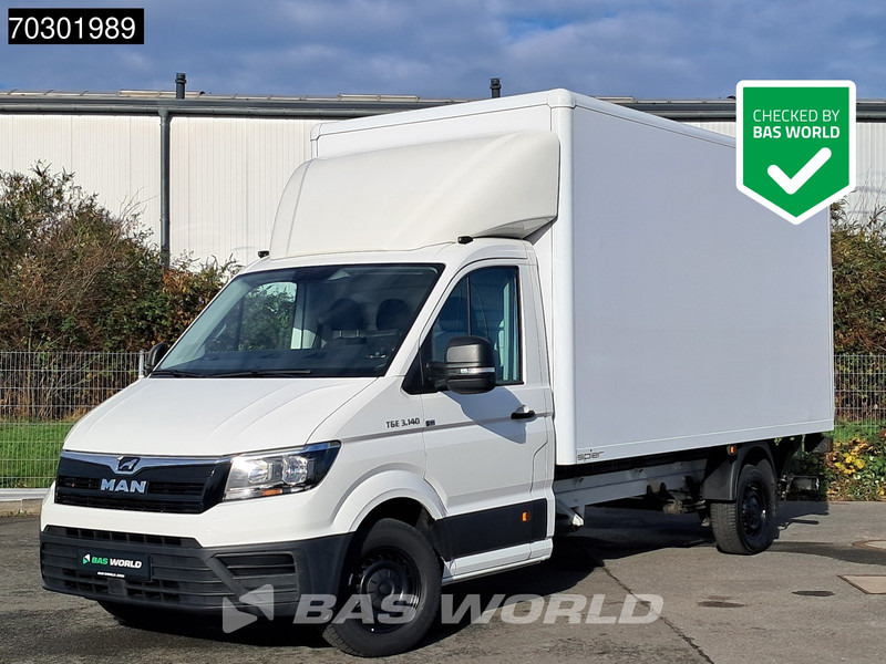 Volkswagen Crafter 140pk Ladebordwand Automatik 140PS Koffer Kamera Tempomat Klima Euro6 A/C Cruise control - Dodávka skřín: obrázek 1 Volkswagen Crafter 140pk Ladebordwand Automatik 140PS Koffer Kamera Tempomat Klima Euro6 A/C Cruise control - Dodávka skřín: obrázek 1