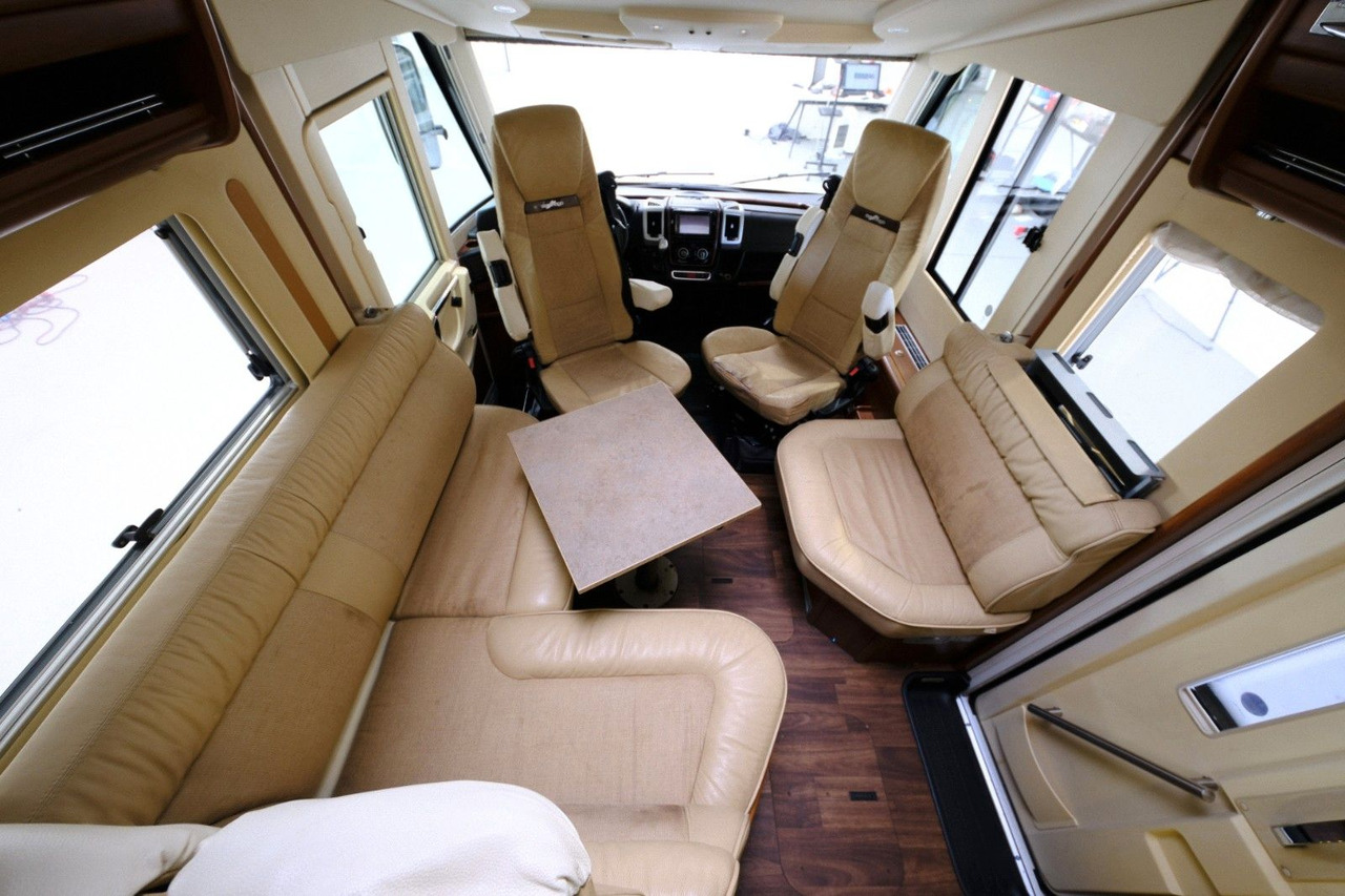 Integrovaný obytný vůz Carthago Chic E-Line  I50 LE Yachting/Einzelbetten+Hubbet: obrázek 9
