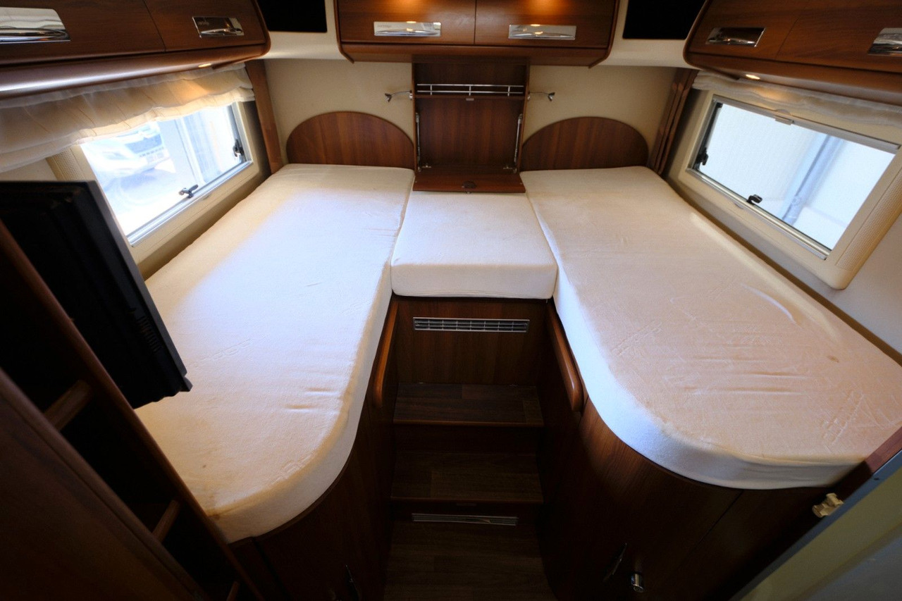 Integrovaný obytný vůz Carthago Chic E-Line  I50 LE Yachting/Einzelbetten+Hubbet: obrázek 17