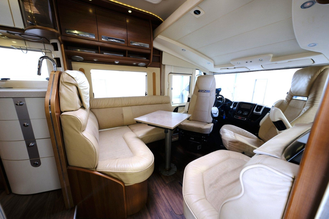 Integrovaný obytný vůz Carthago Chic E-Line  I50 LE Yachting/Einzelbetten+Hubbet: obrázek 10
