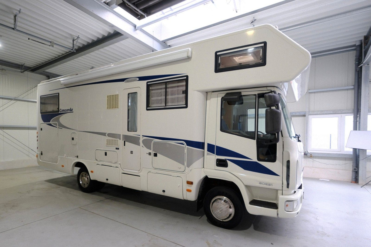 Concorde Cruiser 880 F/Festbett/Garage/2xKlima/Solar - Alkovna: obrázek 2 Concorde Cruiser 880 F/Festbett/Garage/2xKlima/Solar - Alkovna: obrázek 2