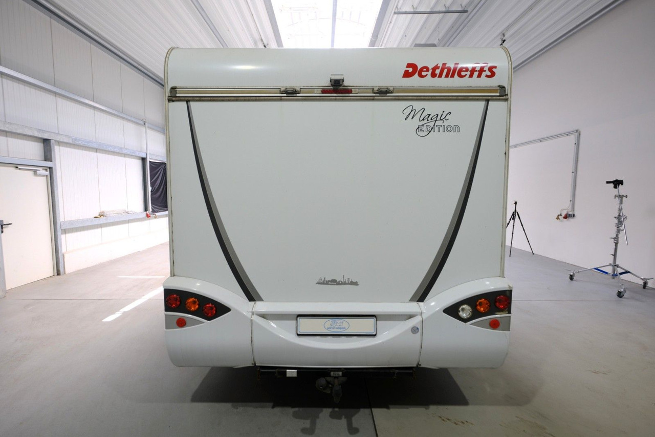 Dethleffs T 001 Magic Edition White/Einzelbetten/Solar - Polointegrovaný obytný vůz: obrázek 3 Dethleffs T 001 Magic Edition White/Einzelbetten/Solar - Polointegrovaný obytný vůz: obrázek 3