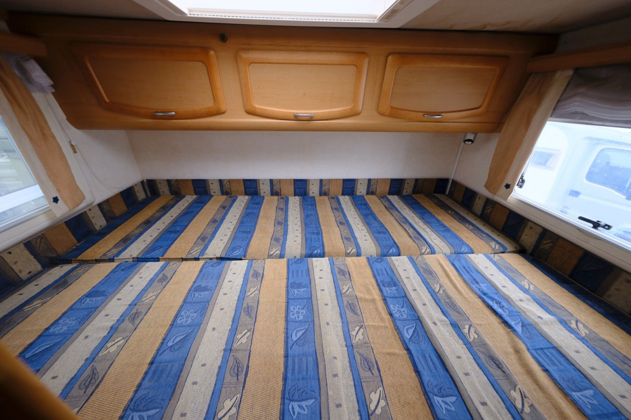 Polointegrovaný obytný vůz Frankia T 650 BD/Festbett/Garage/Solar/Markise Frankia T 650 BD/Festbett/Garage/Solar/Markise: obrázek 15