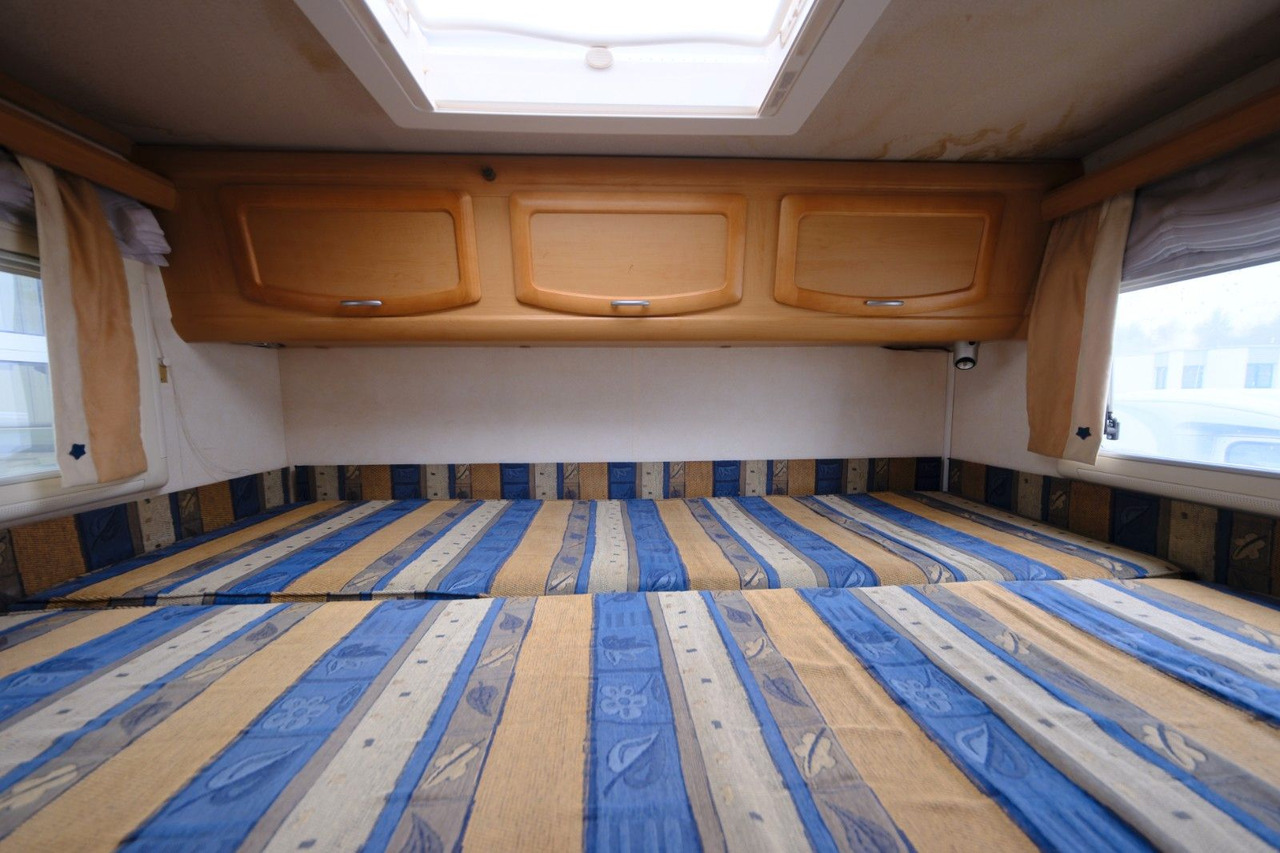 Polointegrovaný obytný vůz Frankia T 650 BD/Festbett/Garage/Solar/Markise Frankia T 650 BD/Festbett/Garage/Solar/Markise: obrázek 14