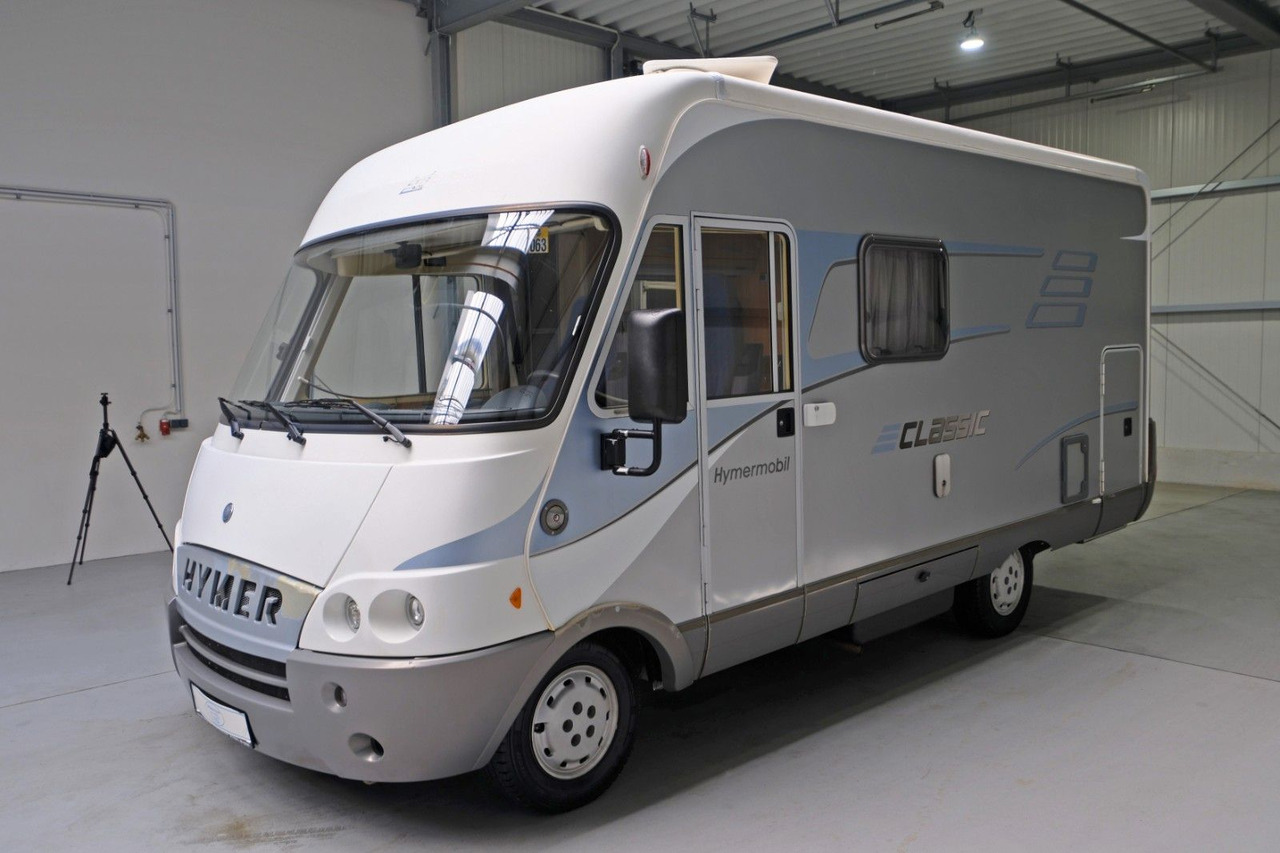 HYMER / ERIBA / HYMERCAR B 504 Classic/Festbett+Hubbett/Garage/Klima/Mar - Integrovaný obytný vůz: obrázek 2 HYMER / ERIBA / HYMERCAR B 504 Classic/Festbett+Hubbett/Garage/Klima/Mar - Integrovaný obytný vůz: obrázek 2