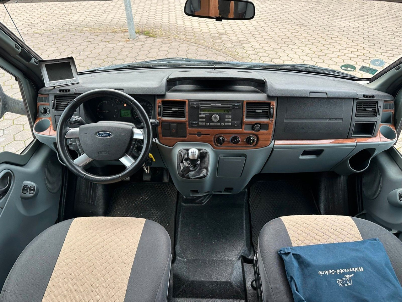 Polointegrovaný obytný vůz HYMER / ERIBA / HYMERCAR TRAMP T 572 CL/Festbett/Klima/Markise HYMER / ERIBA / HYMERCAR TRAMP T 572 CL/Festbett/Klima/Markise: obrázek 18
